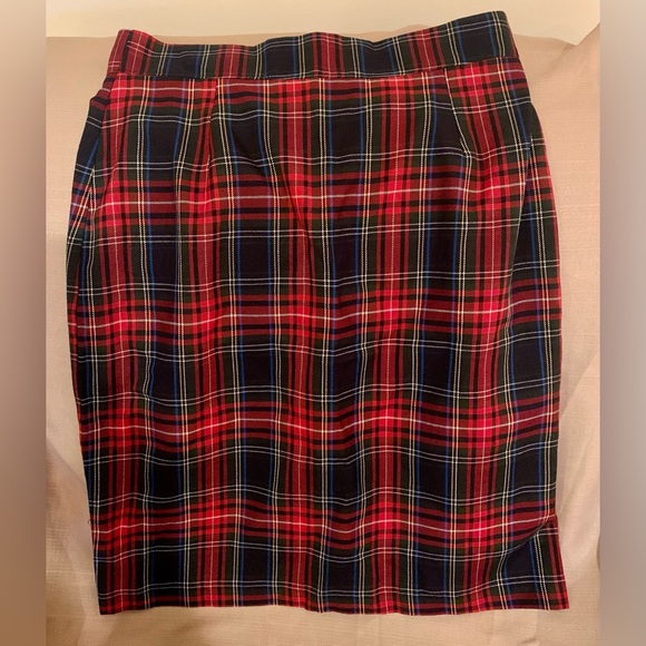 Christmas Red Black Blue White plaid knee length skirt sz Large juniors Career - Picture 3 of 5